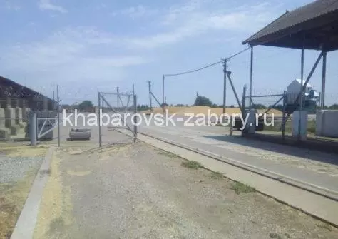 забор из сетки рабицы стоимость работ